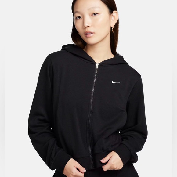 Nike Tops - Nike Sportswear Chill Terry Women's Black Sweatshirt